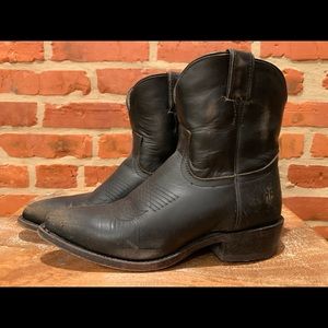 Frye Billy Short Boot - Barely worn